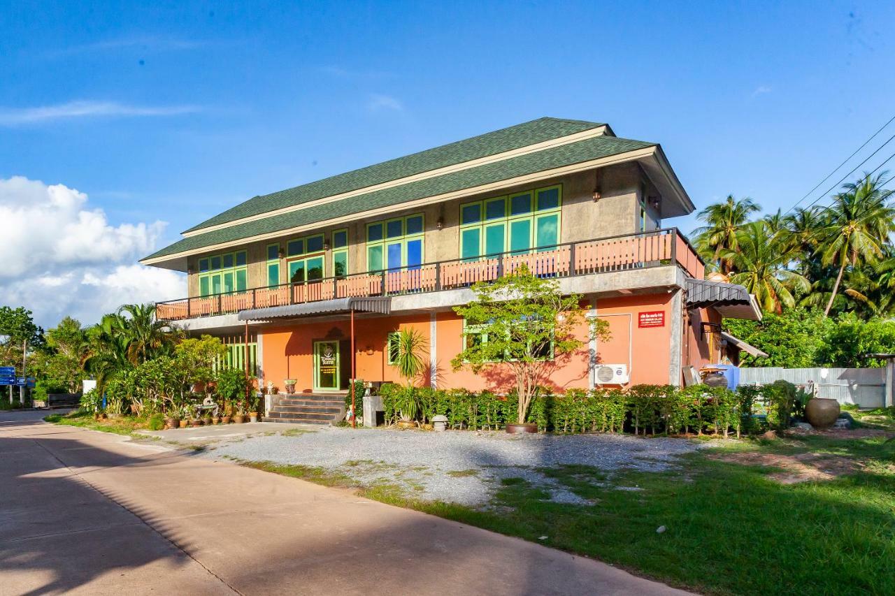 Tonmai Suites Ko Lanta Esterno foto