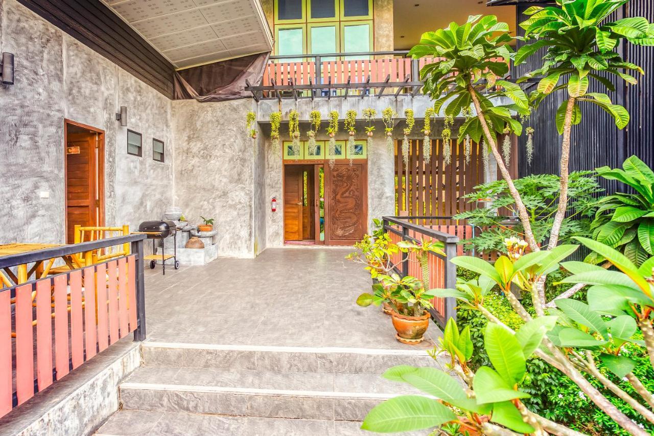 Tonmai Suites Ko Lanta Esterno foto